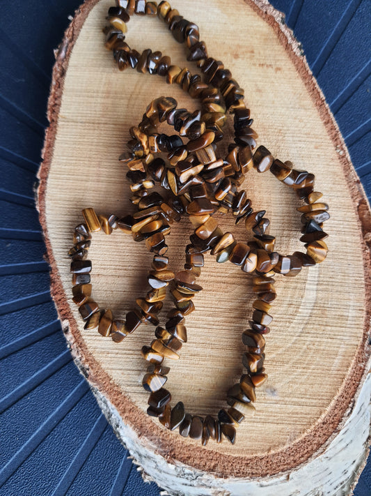 Tiger's eye chip necklace