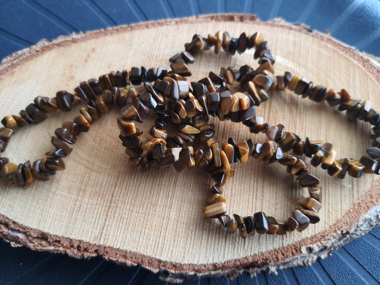 Tiger's eye chip necklace